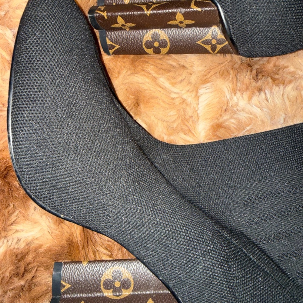 Louis Vuitton Black and Brown Heeled Boots - Picture 7 of 11